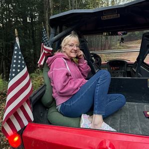 Meet your Posher, Lori